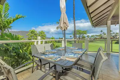 Image de Vues fabuleuses sur l'océan et les allées! Dernier étage 3 Br! Grands Champions 170