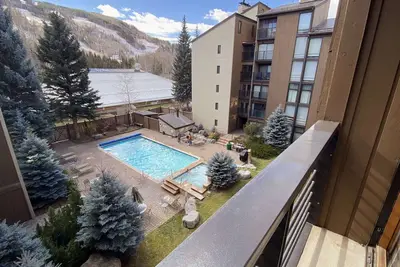 Image de Vail international N ° 307 - 2br / 2ba niveau supérieur avec vue Vail Mountain