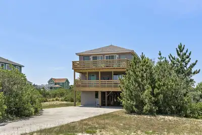Image de Jive 'n' Whale: Oceanside, 4 chambres, courte promenade à la plage, communauté de Whalehead.