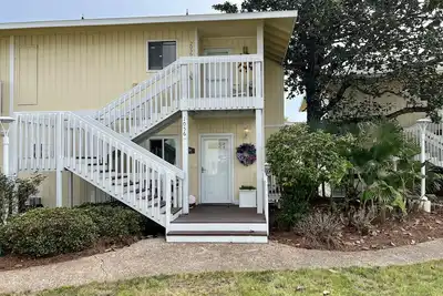 Image de Profitez du condo n ° 2056 au bord du canal 1/1!