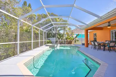 Image de Florida Breeze a tout ce qu'il faut! Piscine 3 Miles à la plage!