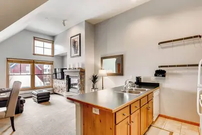 Image de Valeur 1Br Condo ~ Jackpine 8023 Pas de frais de nettoyage Enfants Ski gratuit