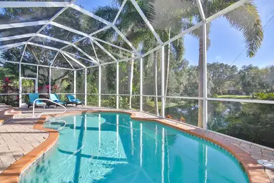 Image de Paradise Cove - Belle vue sur le lac et piscine privée