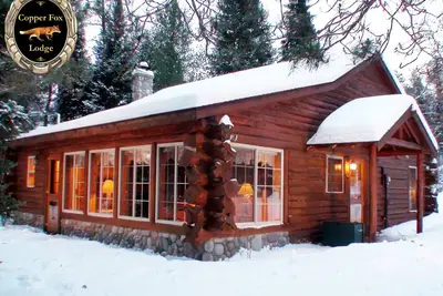 Image de Copper Fox Lodge - Magique! ! - Escapade romantique