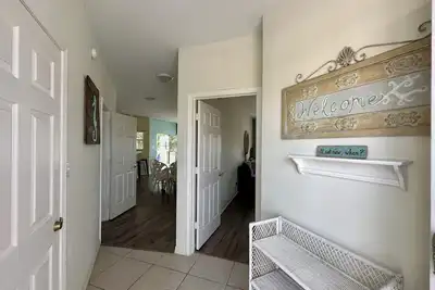 Image de Condo # 9237 est une promenade de 2 chambres à coucher sur la plage ** Piscine étincelante