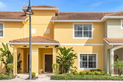 Image de 4 chambres / 3 salles de bain Paradise Palms (2951bp)