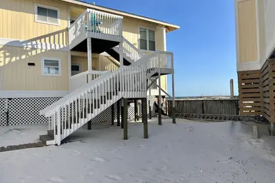 Image de Ça ne se rapproche pas plus que ça! Dormez 6 dans cette plage 2/2!