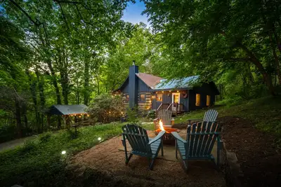 Image de Tanglewood - Rustique et paisible Encore moins de 10 minutes à Boone ou Asu!