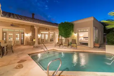 Image de Récemment rénové / meublé et magnifique à Scottsdale!