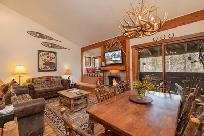 Image de Juniper 122: Loft 2Br + - The Aspens - Condo r����nov���������� avec beaucoup de charme Jackson Hole