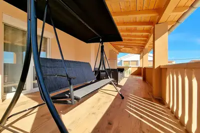 Image de Appartement de deux chambres avec la terrasse Bibinje, Zadar (A-5778-a)