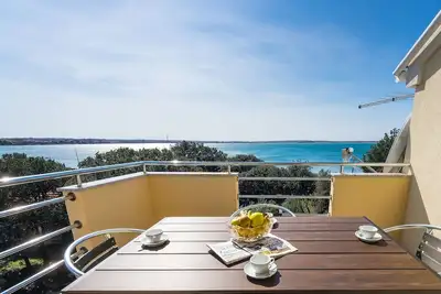 Image de Appartement de deux chambres prés de la plage Vrsi - Mulo, Zadar (A-5951-f)