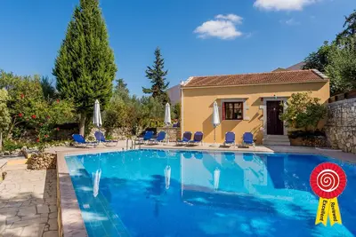 Image de Vacances petit village en Crete, studios et maisonnettes