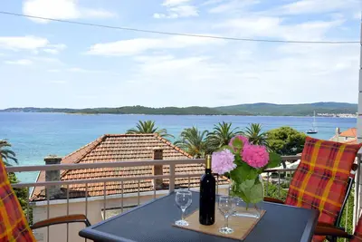 Image de Appartement de deux chambres avec la terrasse et la vue sur le mer Orebic, Peljesac (A-269-a)
