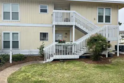 Image de Découvrez le paradis à Sandpiper Cove dans ce condo de golf de 2 chambres à coucher n ° 2093