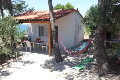 Image de Maison isolé pour la famille Milna, Brac (K-12229)