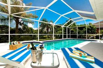 Image de Plage Bliss! Nouvellement rénové et magnifique piscine Accueil