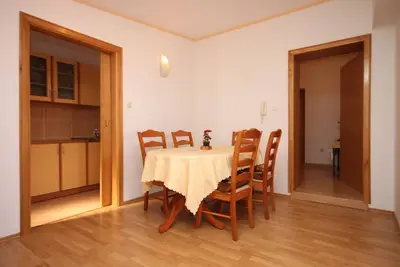 Image de Appartement d'une chambre avec la terrasse et la vue sur le mer Gradac, Makarska (A-6820-a)
