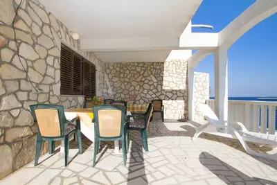 Image de Appartement d'une chambre prés de la plage Milna, Vis (A-2461-a)