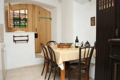 Image de Appartement d'une chambre avec la terrasse Vrboska, Hvar (A-4601-a)
