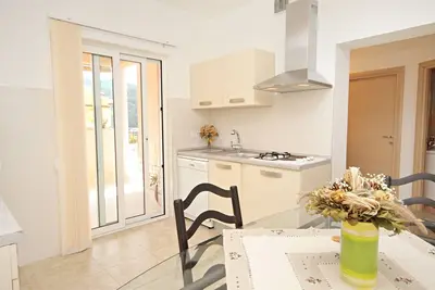 Image de Appartement de deux chambres avec la terrasse Duga Luka (Prtlog), Labin (A-5528-c)