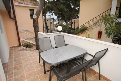 Image de Appartement de deux chambres avec la terrasse et la vue sur le mer Rogoznica (A-3266-c)