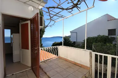 Appartement d'une chambre prés de la plage Seget Vranjica, Trogir (A-1051-c)
