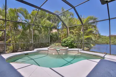 Image de Villa Mango! Upscale Lakefront Living à quelques minutes de la plage!