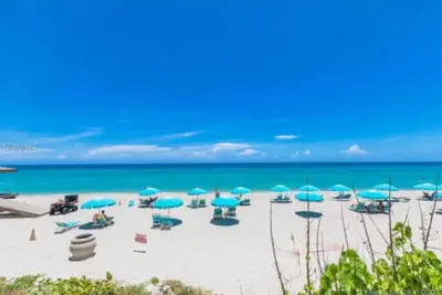 Image de Le Penthouse - grand Studio face à l'océan