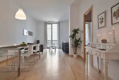 Arc de Triomf 2 bedroom city center