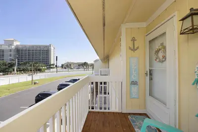 Image de Le condo # 8214 est un studio sur le thème de Whimsical Beach.