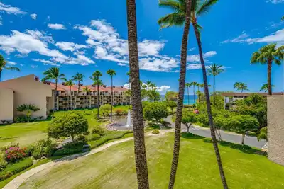 Image de Suite Paradise! Kitchen Perks, Washer/Dryer, WiFi, Scenic Lanai–Kamaole Sands 1402