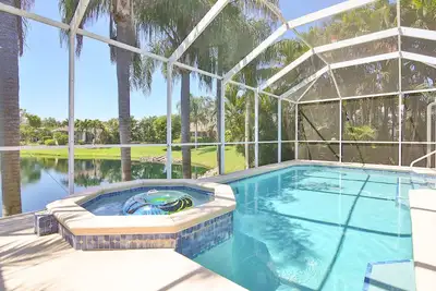 Image de Villa Lakeview - Piscine privée et à quelques minutes de la plage