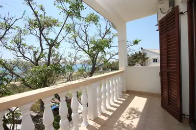 Image de Appartement de deux chambres prés de la plage Kustici, Pag (A-6355-e)