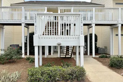 Image de Condo # 9240 est un 1 Beach Walk Beach ** lits superposés dans le couloir pour Kiddos **