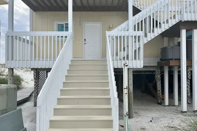 Image de Condo # 1155 est une belle 2/2 escapade en bord de mer!