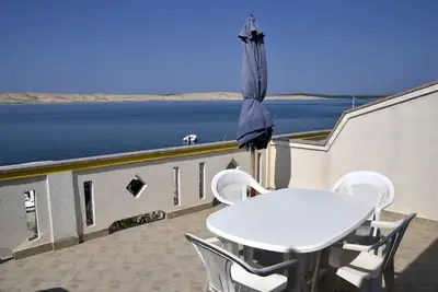Image de Appartement de deux chambres prés de la plage Kustici, Pag (A-6335-a)