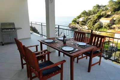 Image de Appartement d'une chambre prés de la plage Baie Torac, Hvar (A-8653-b)