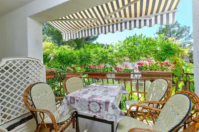 Image de Appartement d'une chambre avec la terrasse Artatore, Losinj (A-2509-c)