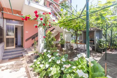 Image de Appartement de deux chambres avec la terrasse Umag (A-7063-a)