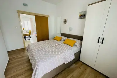 Image de Appartement d'une chambre avec la terrasse Palit, Rab (A-4971-b)