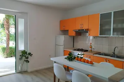 Image de Appartement de deux chambres avec la terrasse et la vue sur le mer Podgora, Makarska (A-6664-a)