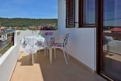 Image de Appartement d'une chambre avec la terrasse et la vue sur le mer Supetarska Draga - Donja, Rab (A-5030-c)