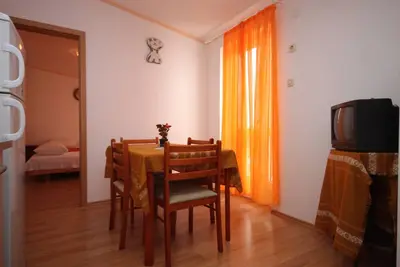 Image de Appartement de deux chambres avec le balcon et la vue sur le mer Gradac, Makarska (A-6820-b)