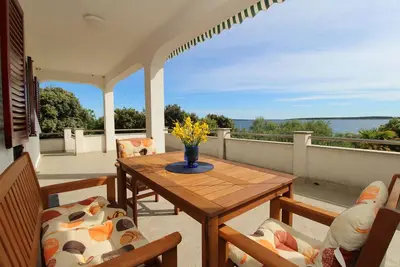 Image de Appartement d'une chambre prés de la plage Mandre, Pag (A-6284-b)