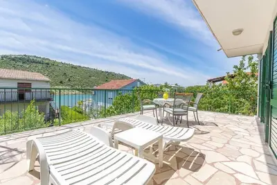 Image de Maison de vacances près de la mer Stupin Celine, Rogoznica (K-6096)