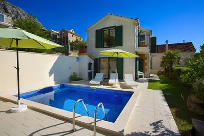 Image de Villa Nirvana with Swimming Pool