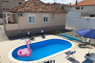 Image de Maison de vacances avec la piscine Zadar (K-14133)
