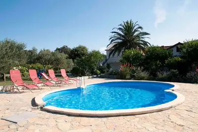 Image de Appartement d'une chambre avec la terrasse Mundanije, Rab (A-5076-a)