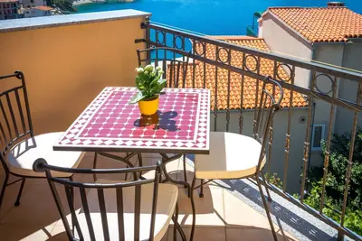 Appartement d'une chambre avec le balcon et la vue sur le mer Brela, Makarska (A-13118-c)